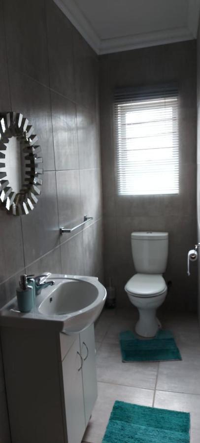 Graaff-ReinetTj Self-Cateringアパートメント エクステリア 写真